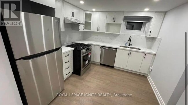 Building Photo - 23 Shaddock Crescent