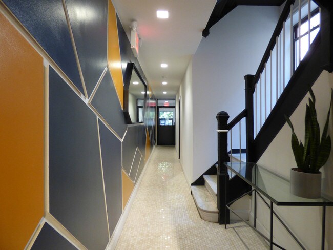 Building Photo - 296 Schaefer St