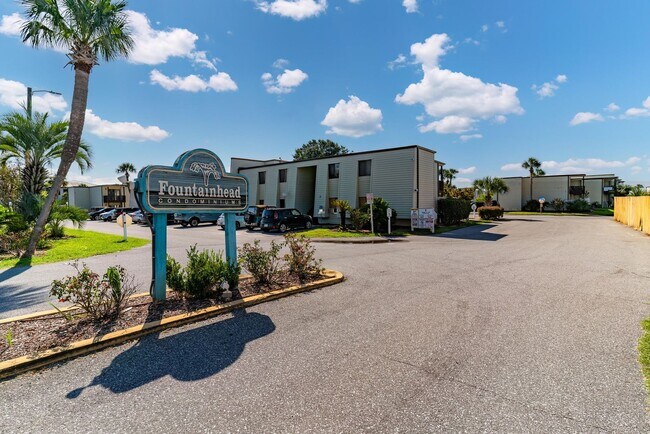 Foto del edificio - Beautifully remodeled 2 bedroom condo at w...
