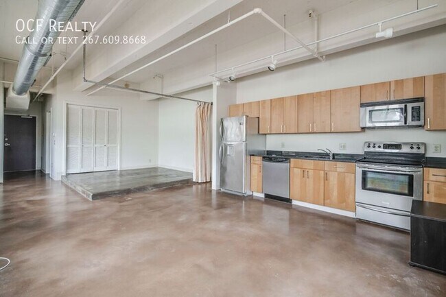 Photo - 412 S 13th St Apartment