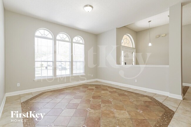 Foto del edificio - 9471 Woodleigh Mill Dr