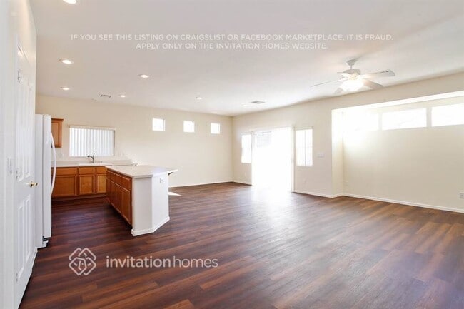 Building Photo - 4215 Cannondale Ave