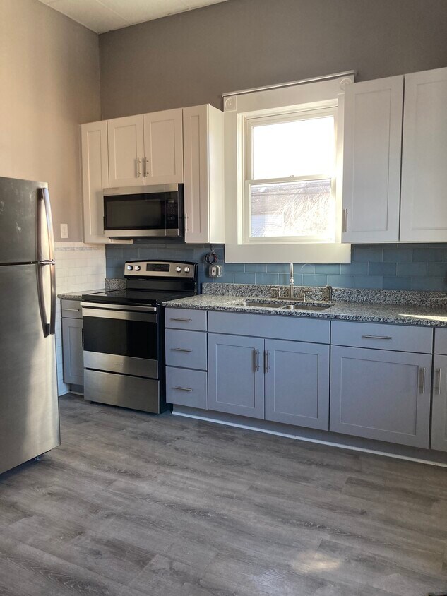 Kitchen - 302 Susquehanna Ave