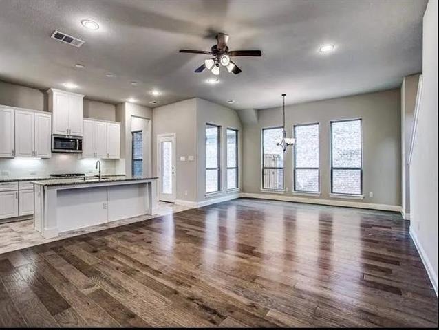 Building Photo - 4548 El Paso Dr