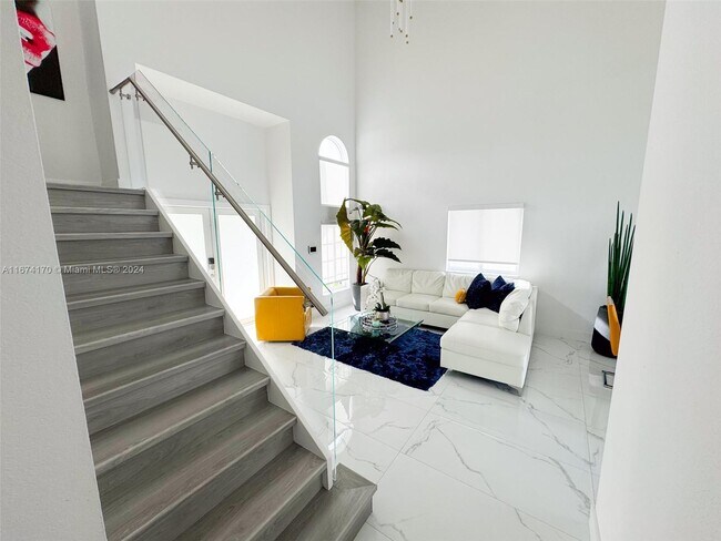 Building Photo - 1533 SW 154th Path