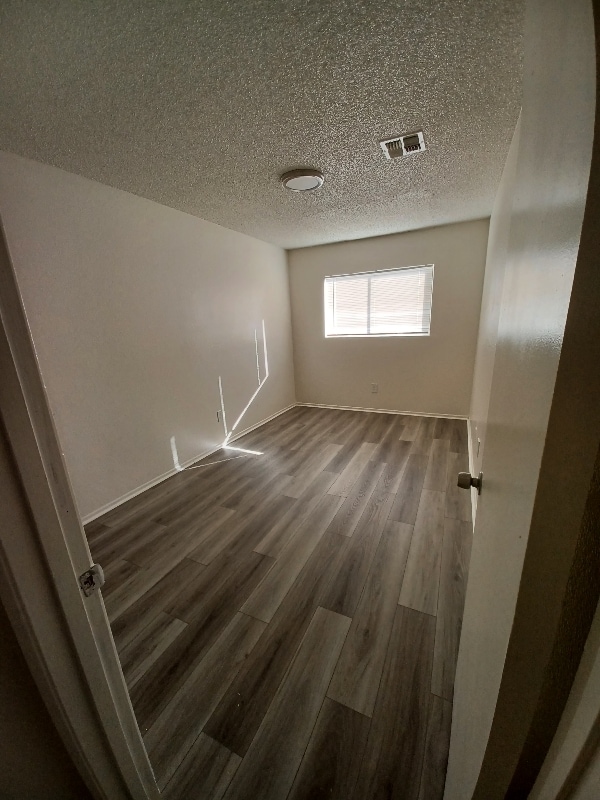 Foto del edificio - 4108 W Ave L