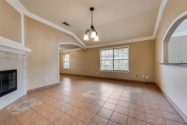 Building Photo - 10907 Vaquero Dr