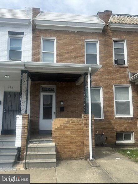 Building Photo - 476 S Bentalou St