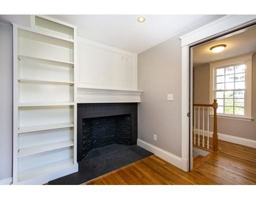Building Photo - 108-110 Elm St