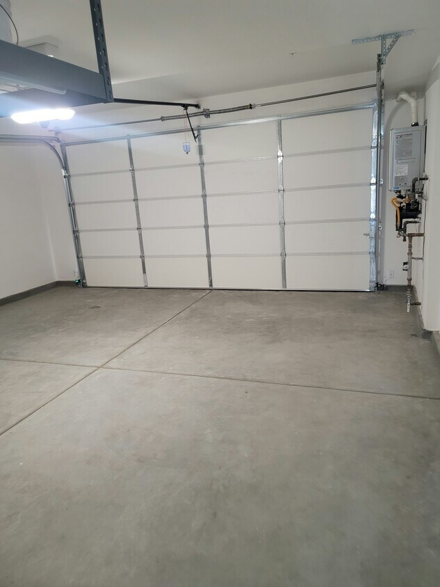 Primary Photo - 4061 East Luna Paseo, Unit A