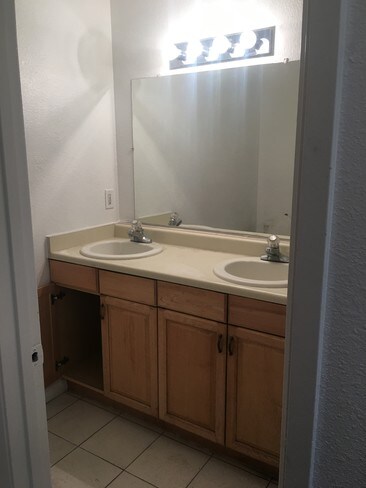Full Bathroom Double Vanity and Mirror - 2173 California St