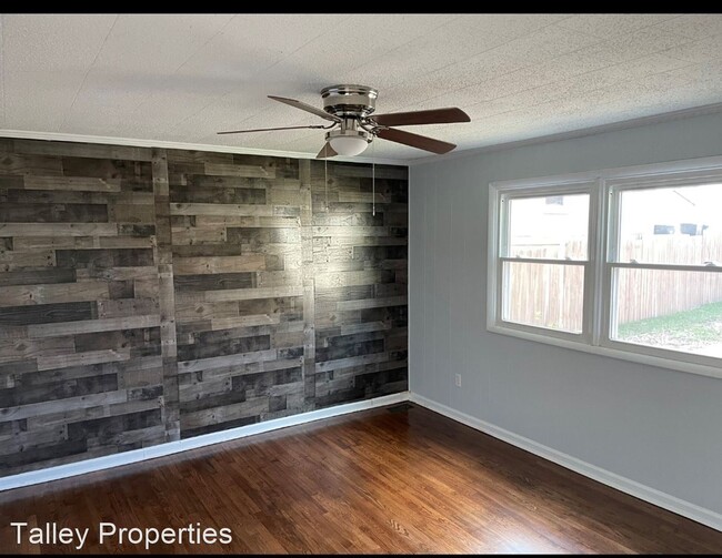 Building Photo - 2 br, 2 bath House - 303 1/2 E Ingle Street