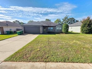 Building Photo - 3209 Miracle Heights Ct