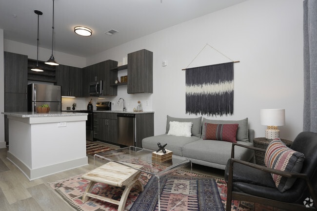 Interior Photo - z-60825-The Patton