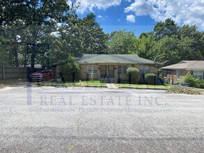 Building Photo - 105 Delmar Ave