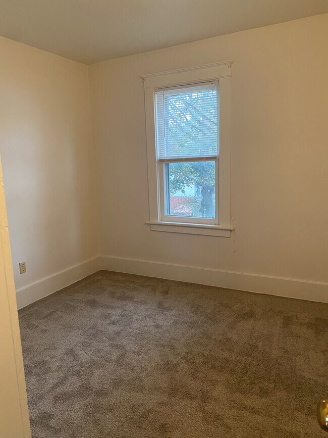 Bedroom 3 - 3006 Cherry St