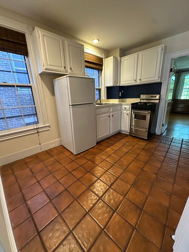 Foto principal - 80 West Cedar St