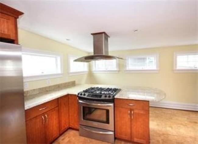 Foto del edificio - 249 Emerson St