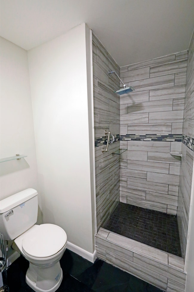 Building Photo - 150 Chestnut St