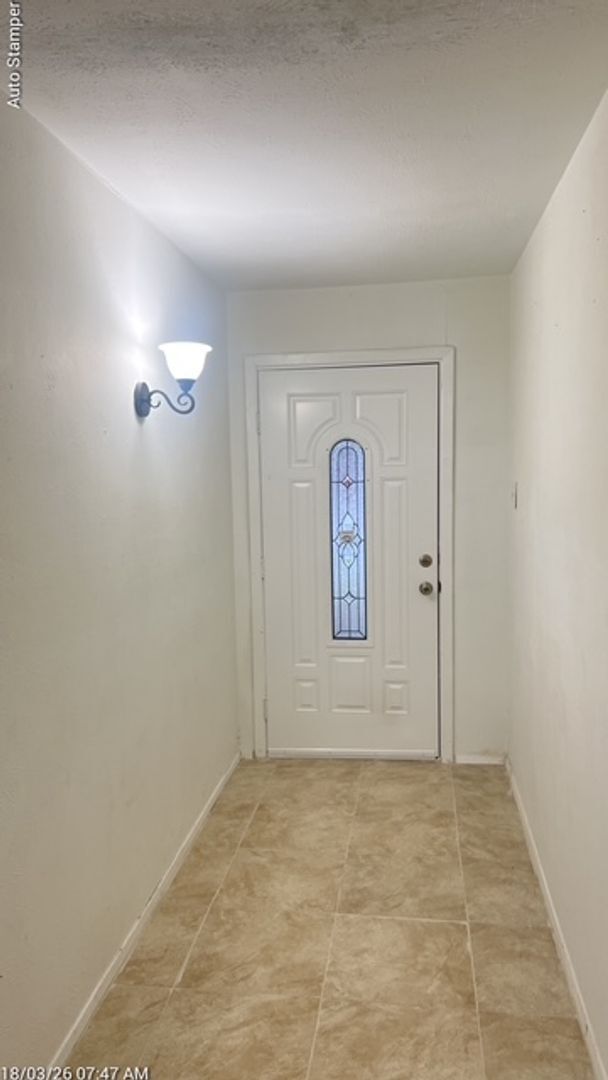 Foto del edificio - 609 Live Oak Dr