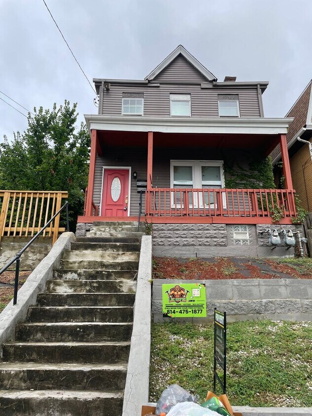 Foto principal - 451 Hays Ave