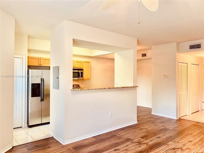 Foto del edificio - 11011 Legacy Ln