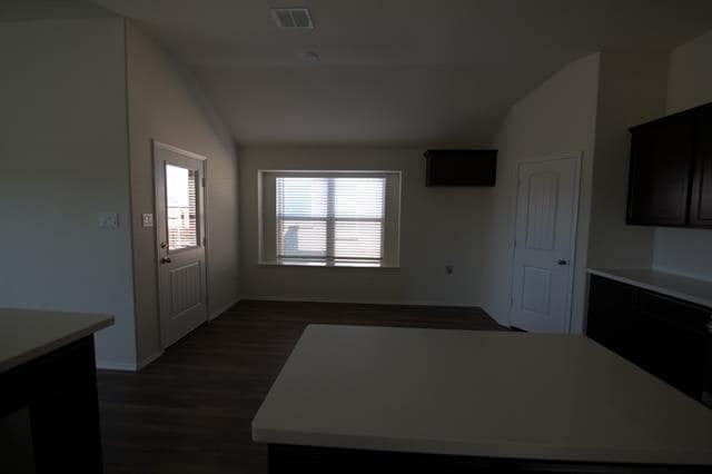 Building Photo - 1500 Acmite Ave