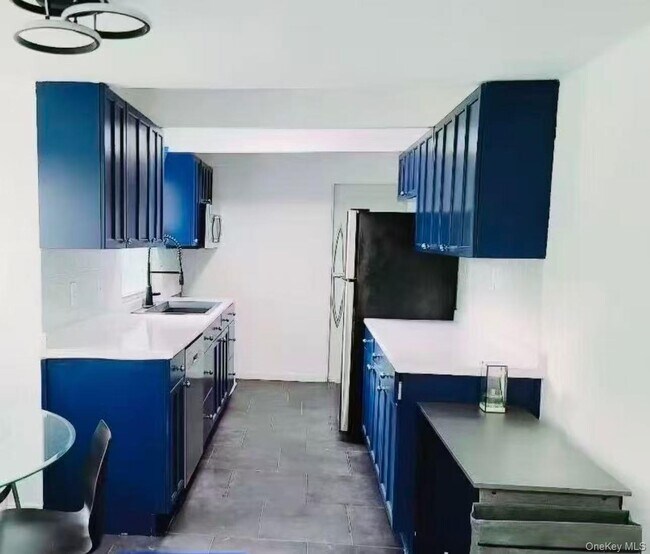 Foto del edificio - 18 Fraternity Ln