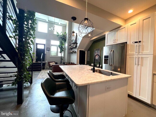 Foto del edificio - 619 16th St NE