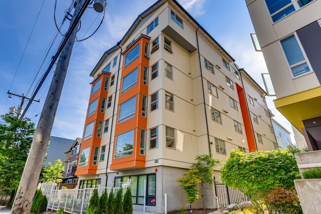 Building Photo - 4521 8th Ave NE