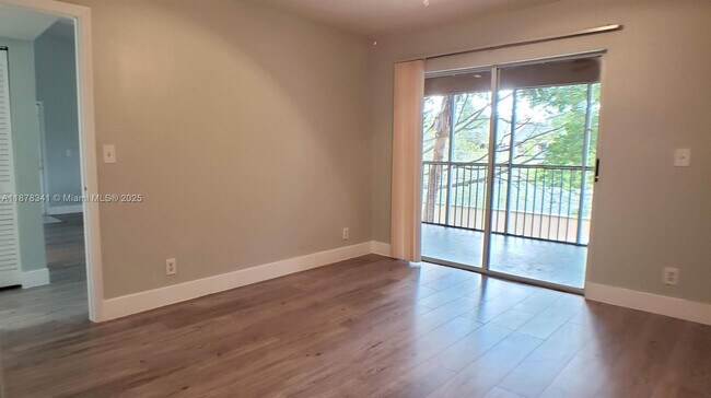 Foto del edificio - 4045 W McNab Rd