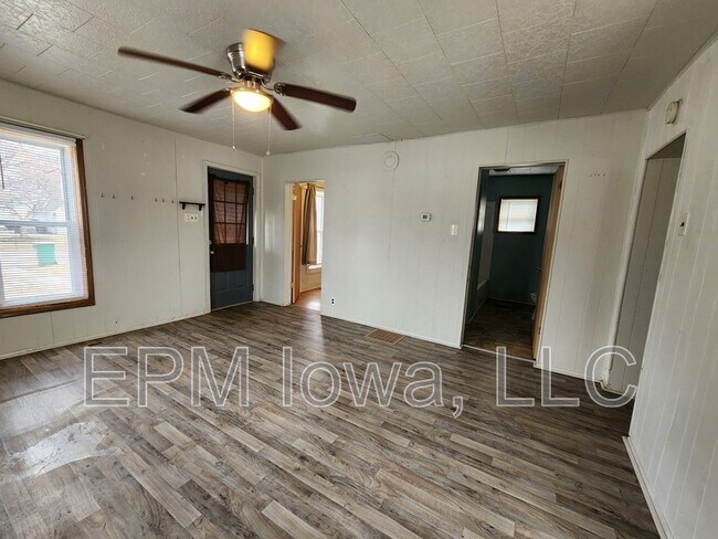 Foto del edificio - 403 9th Ave SW