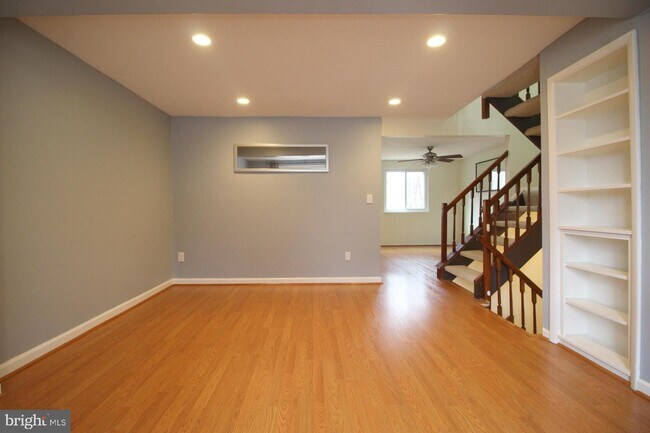 Building Photo - 7729 Camp Alger Ave
