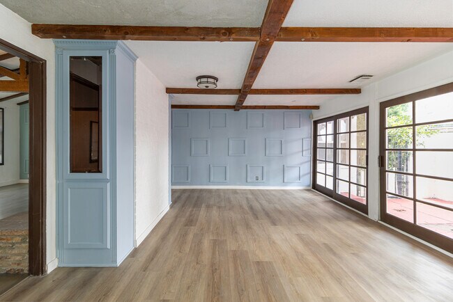 Foto del edificio - 3940 Hubert Ave