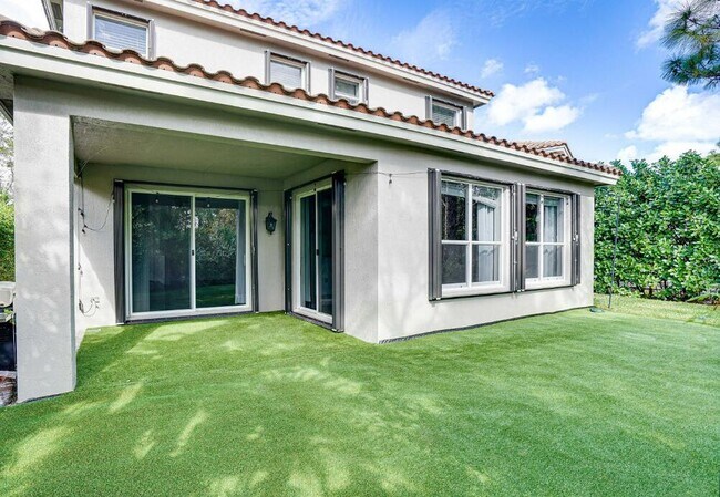 Building Photo - 2486 SW Murano Pl