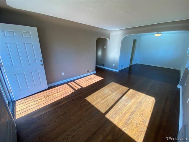 Building Photo - 2545 Zenobia St