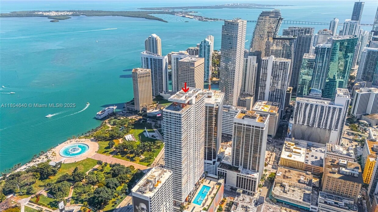 Photo - 50 Biscayne Boulevard Apt #4810, Miami, FL 33132 - 3 BR 2 BA condo