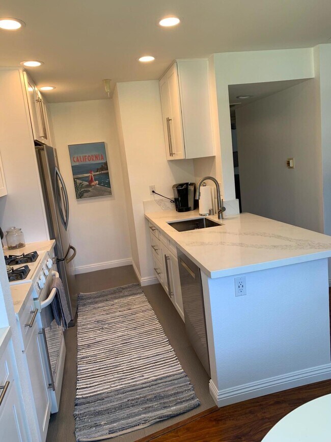 Foto del edificio - 18242 Parkview Ln