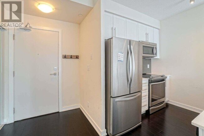Building Photo - 2809-4011 Brickstone Mews
