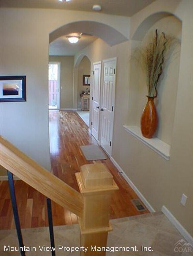 Foto del edificio - 3 br, 2.5 bath House - 19782 Galileo Ave