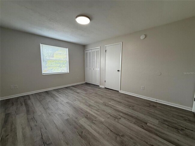 Foto del edificio - 6030 SW 12 Pl