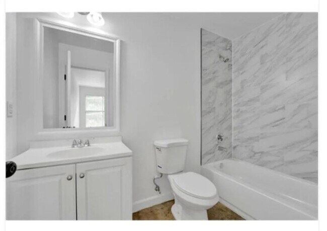 Foto del edificio - 1367 Chadwick Cir