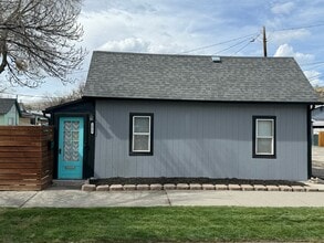 Building Photo - 2415 8th Ave N