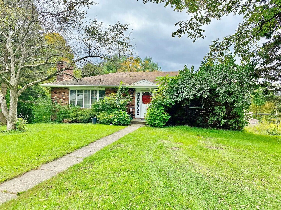 24 Anson Ave, Millbrook, NY 12545 House Rental in Millbrook, NY