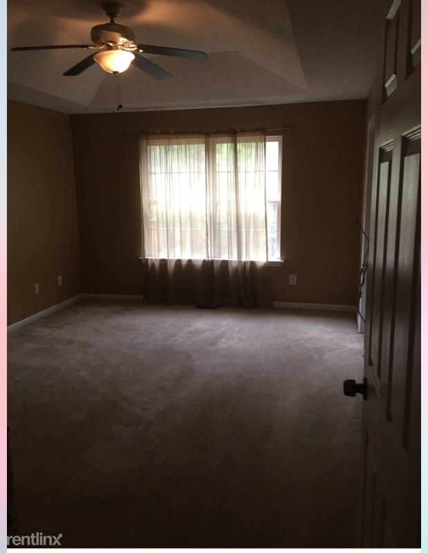 Primary Photo - 4 br, 3 bath House - 1145 Augusta Woods Dr