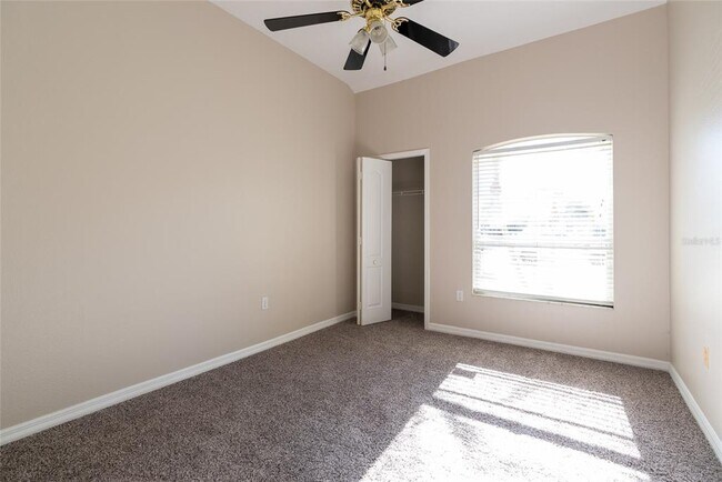 Foto del edificio - 2203 Eagle Bluff Dr