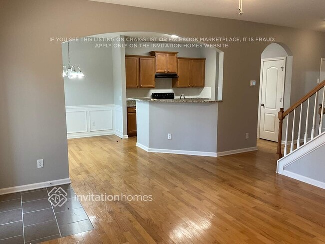 Foto del edificio - 326 Pin Oak Ave