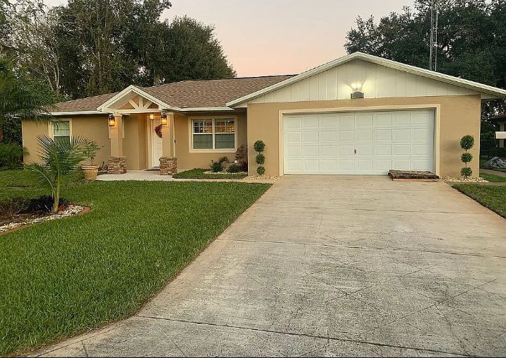 931 Waterway Ter, Lake Placid, FL 33852 House Rental in Lake Placid