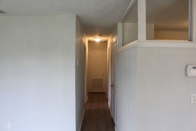 Building Photo - Newly Renovated Home in Tangelo Park