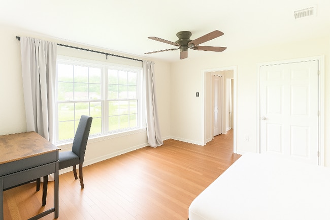 Foto del edificio - 5031 Arvilla Ln